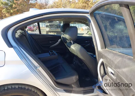 2012 BMW 328I z USA, uszkodzony, nr VIN WBA3A5C55CF258723